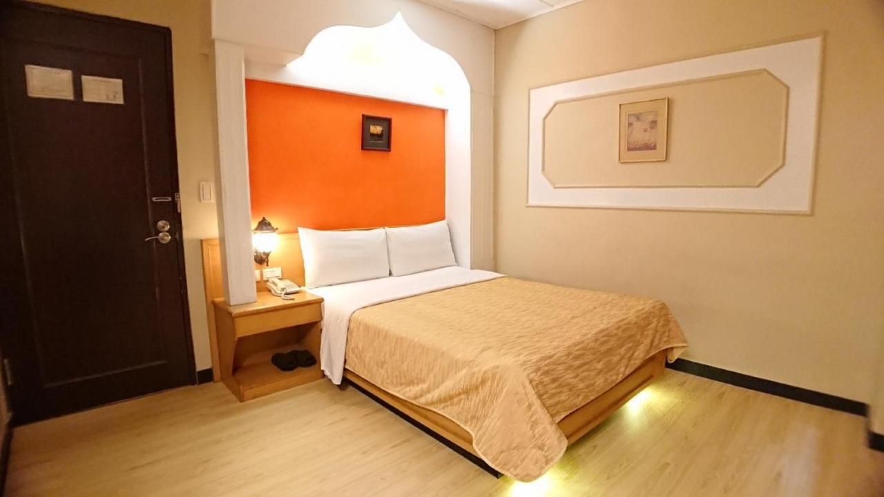 Yes Hotel Chiayi City Luaran gambar