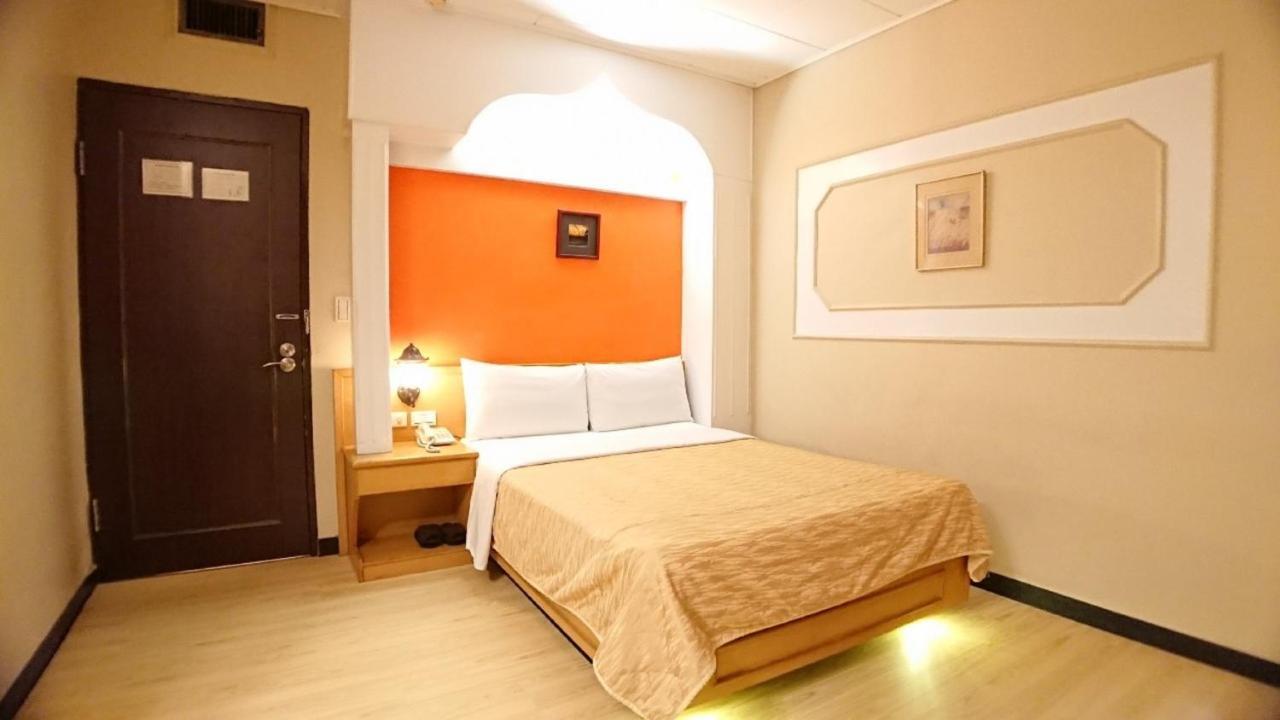 Yes Hotel Chiayi City Luaran gambar