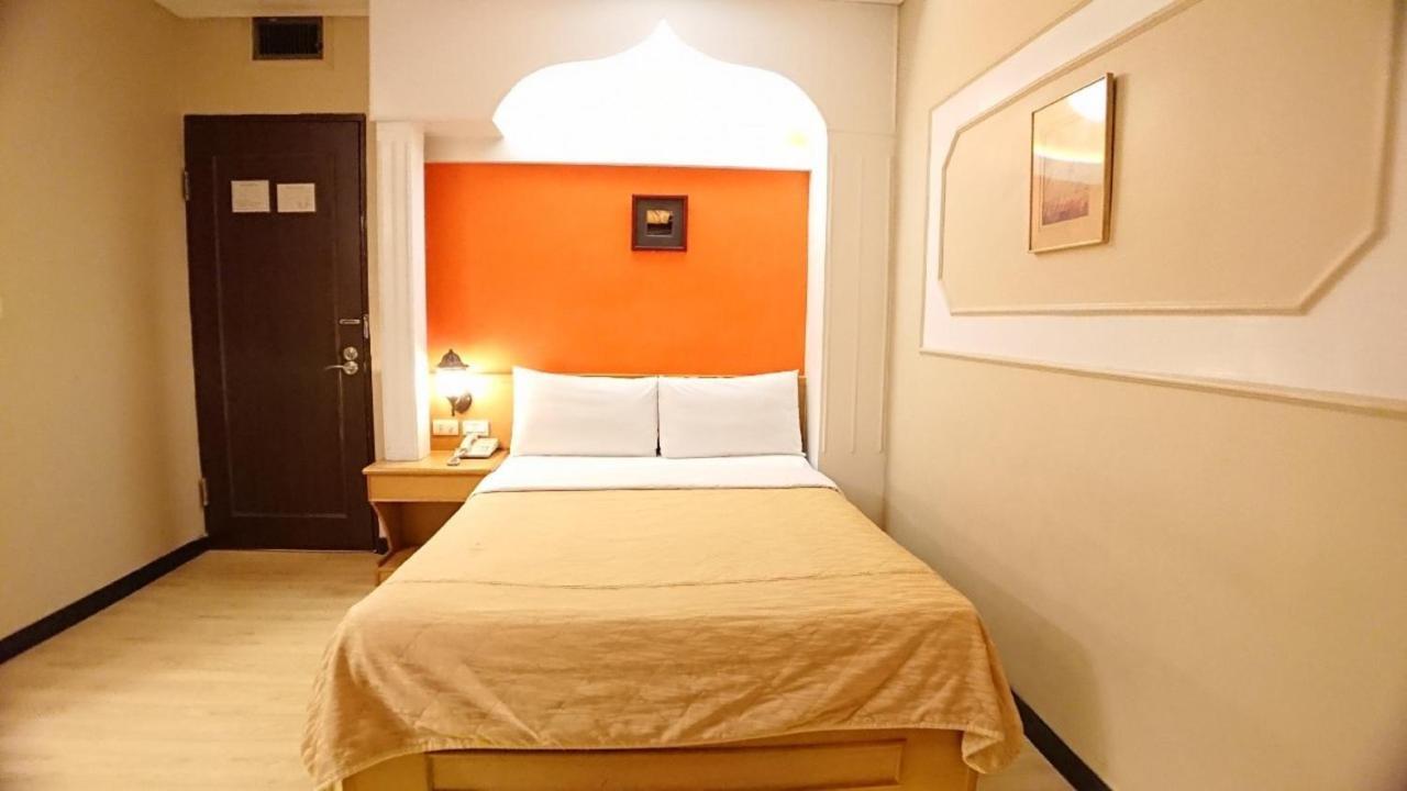 Yes Hotel Chiayi City Luaran gambar