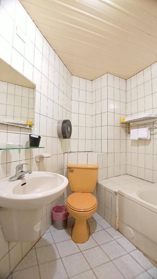 Yes Hotel Chiayi City Luaran gambar